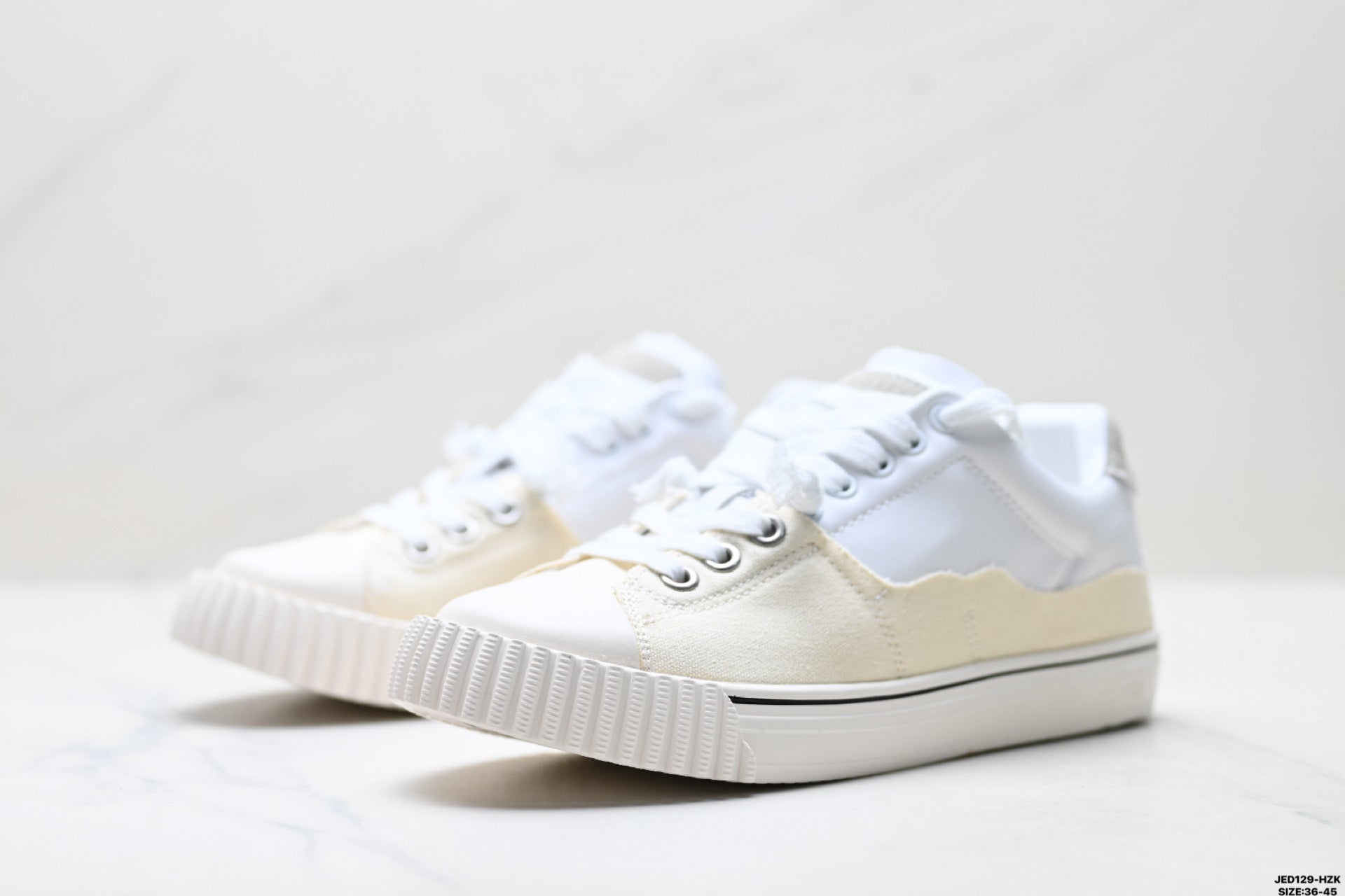 Maison Margiela Evolution Low-Top Sneaker in Leather & Canvas — S58WS0234P5063