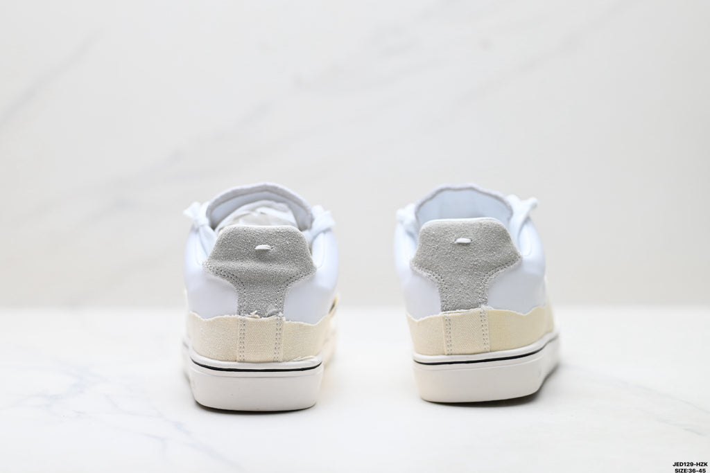 Maison Margiela Evolution Low-Top Sneaker in Leather & Canvas — S58WS0234P5063