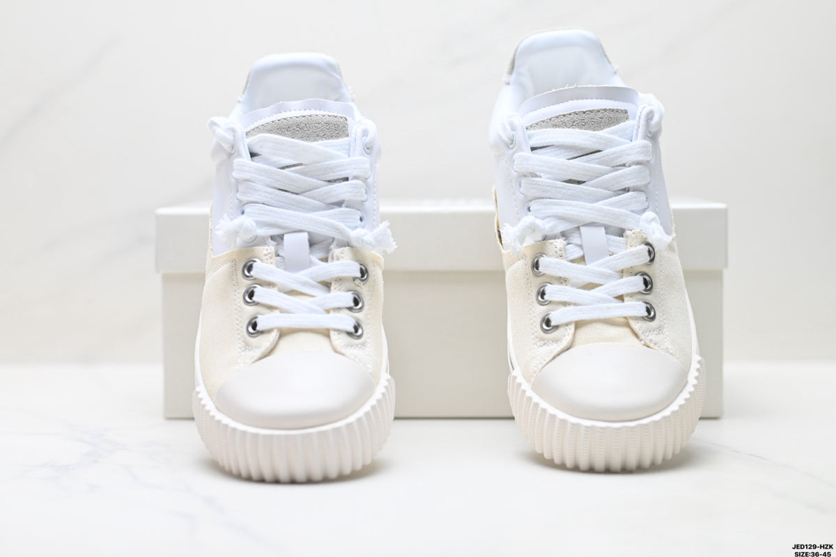 Maison Margiela Evolution Low-Top Sneaker in Leather & Canvas — S58WS0234P5063