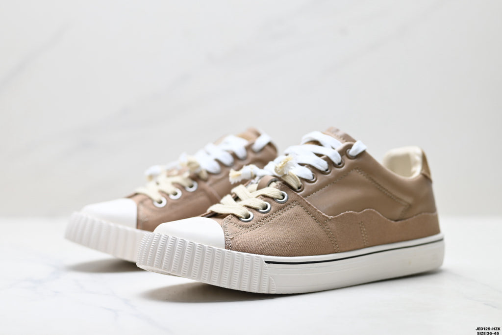 Maison Margiela Evolution Low-Top Sneaker in Leather & Canvas — S57WS0391P5063T2172