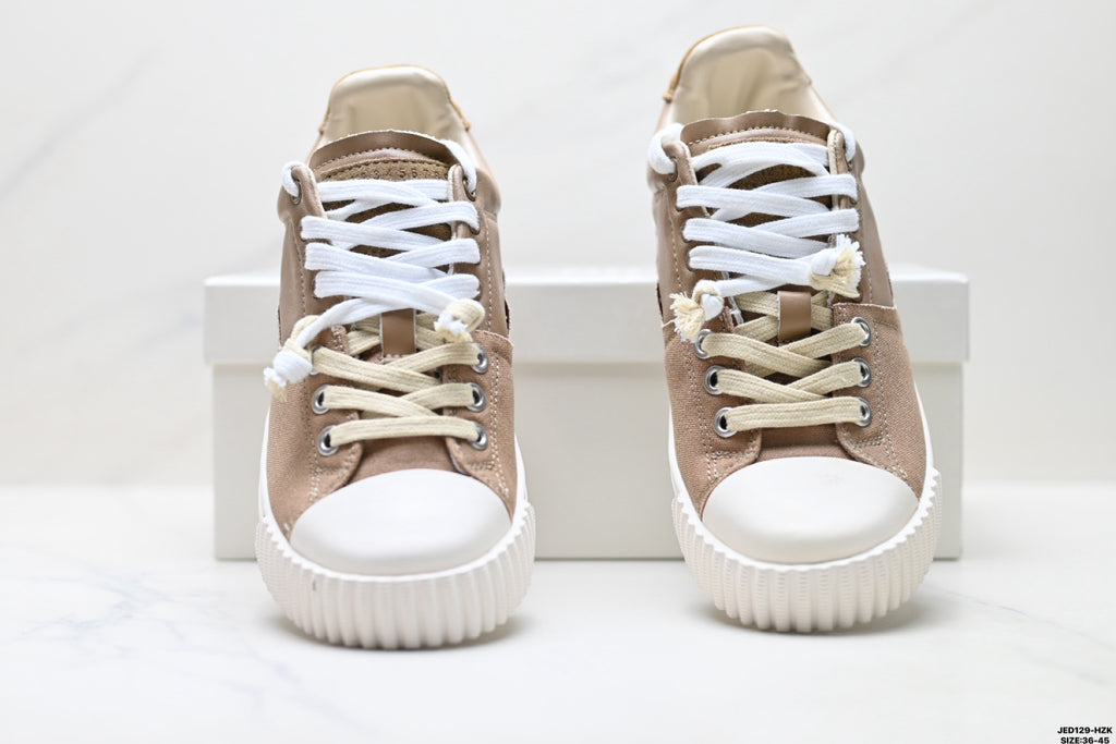 Maison Margiela Evolution Low-Top Sneaker in Leather & Canvas — S57WS0391P5063T2172