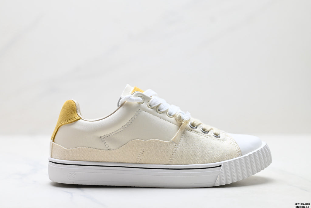 Maison Margiela Evolution Low-Top Sneaker in Leather & Canvas — S58WS0234P5063