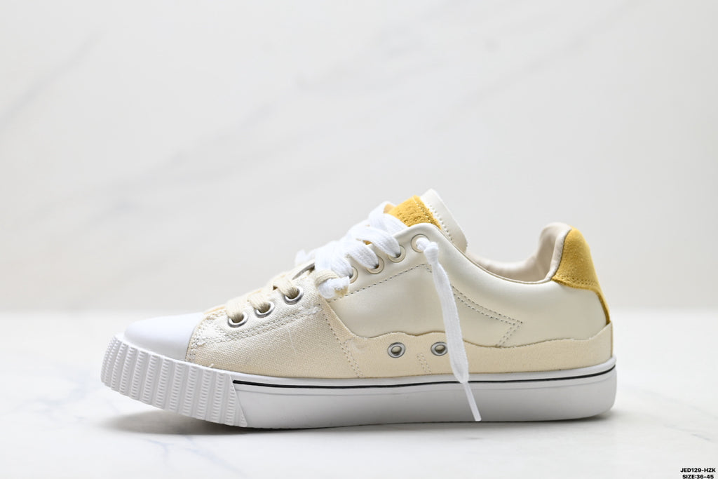 Maison Margiela Evolution Low-Top Sneaker in Leather & Canvas — S58WS0234P5063