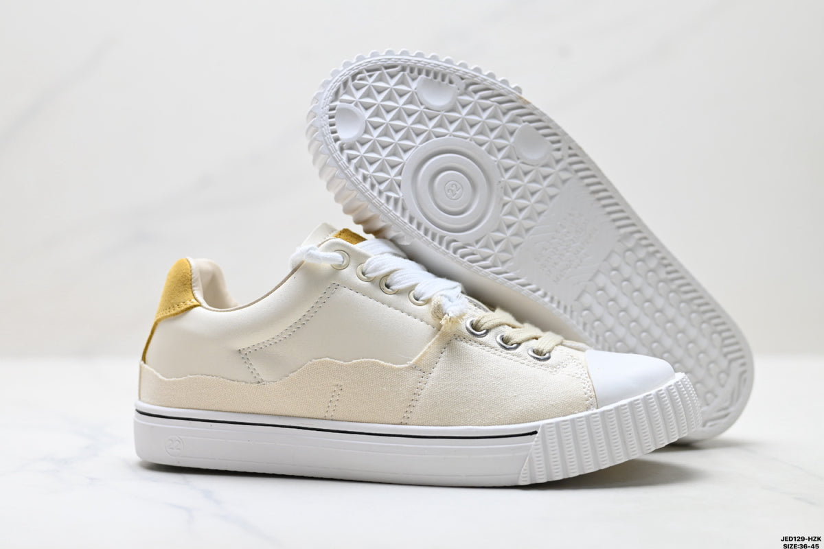 Maison Margiela Evolution Low-Top Sneaker in Leather & Canvas — S58WS0234P5063