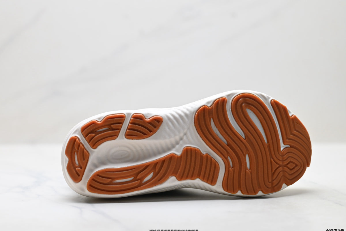 Brooks Glycerin StealthFit 22 Low-Top Marathon Running Shoe — 110448-439