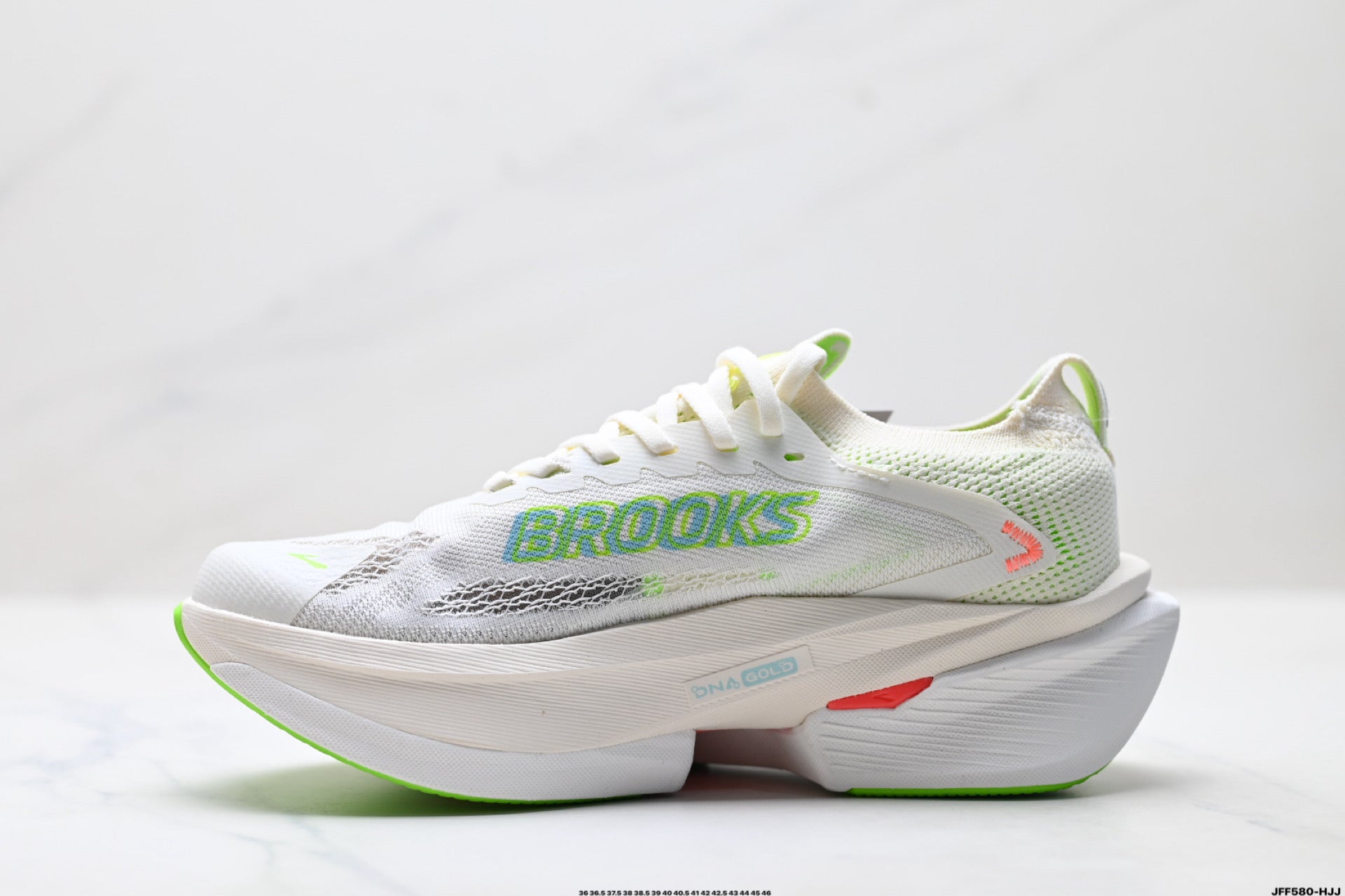 Brooks Hyperion Max 3 Men's Cushioned Racing Marathon Running Shoe