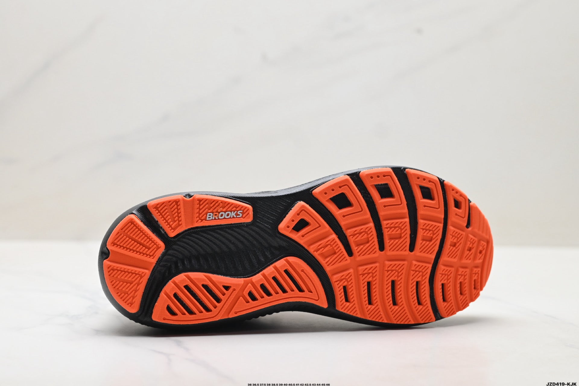 Brooks Ghost 17 Men's Mesh Breathable Low-Top Casual Running Shoe