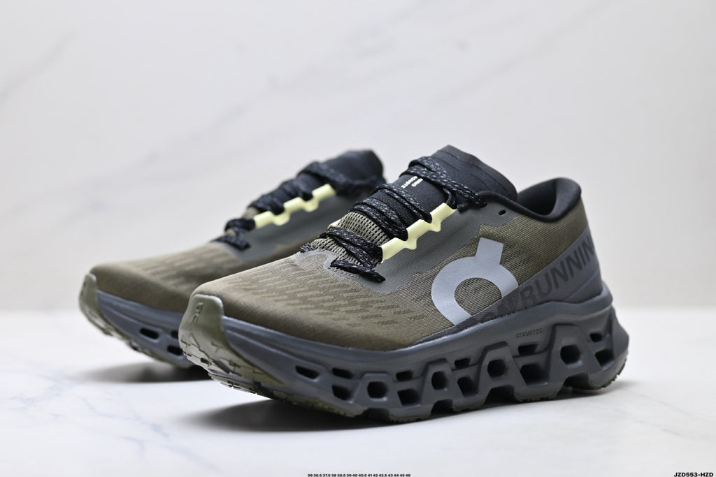 On Cloudmonster 3 Hyper – Men's Lightweight Low-Top Running Shoe