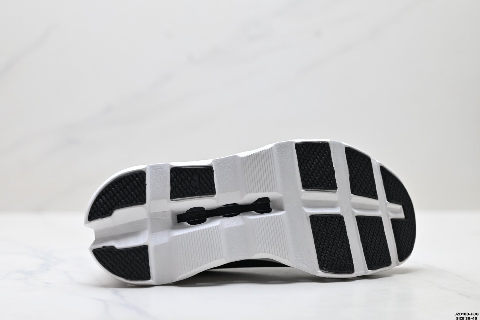 On Cloudmonster 3 Hyper – Men's Lightweight Low-Top Running Shoe 3MG10061430