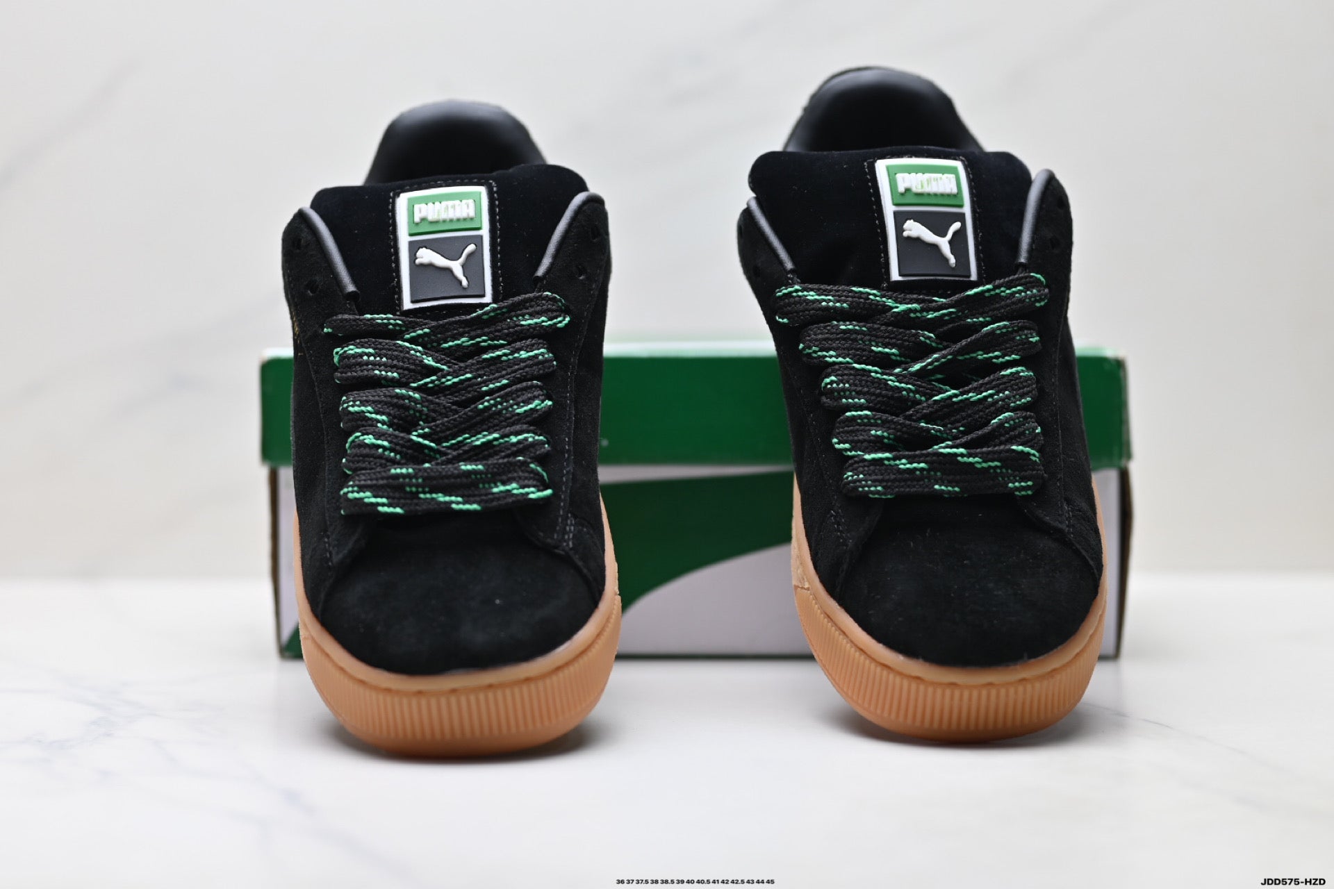 Puma Suede XL Sneakers – Non-Slip & Durable Retro Low-Top Skate Shoes 398578-01