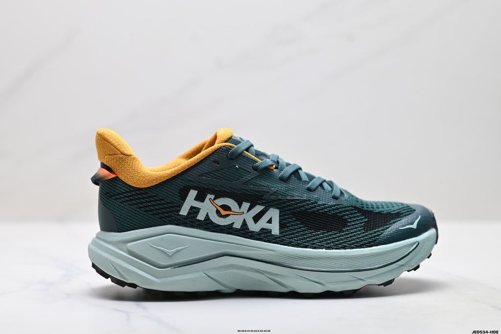 HOKA Challenger 8 Low-Top Running Shoe – BFSG 1168716-BFSG
