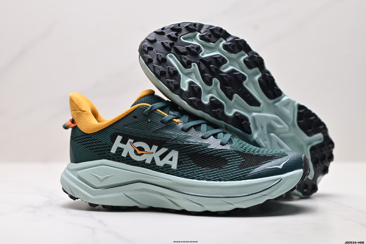 HOKA Challenger 8 Low-Top Running Shoe – BFSG 1168716-BFSG