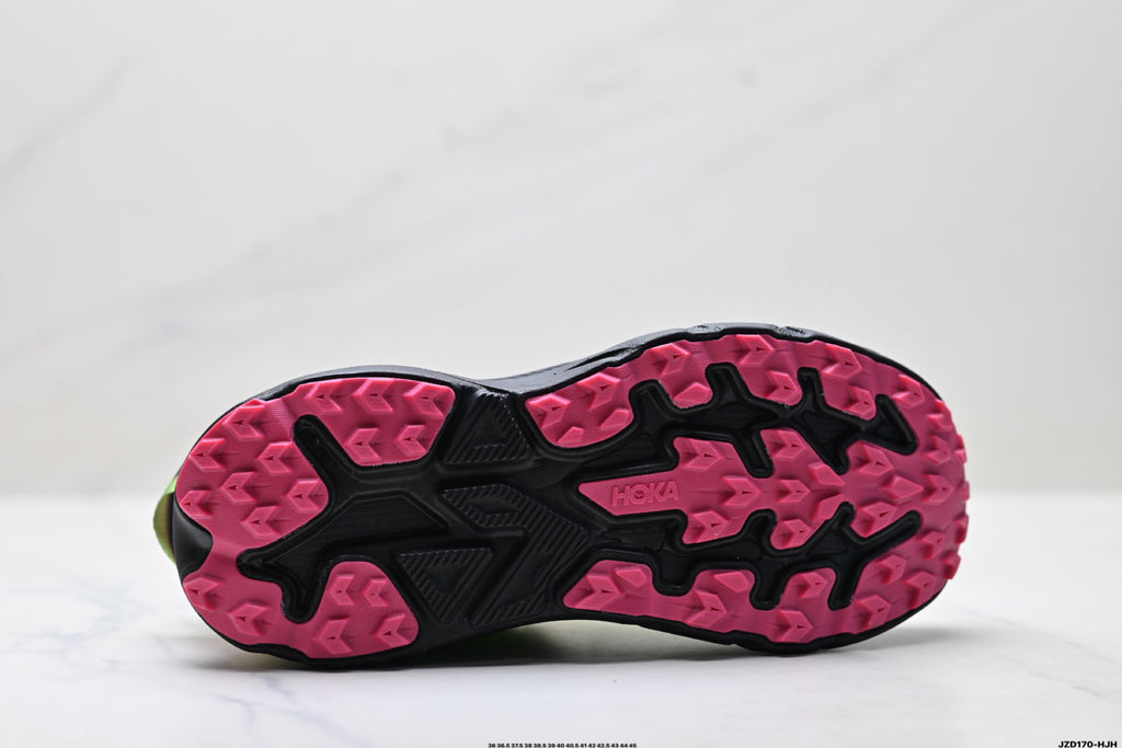 HOKA Challenger 8 Low-Top Running Shoe – 1168716-NHK