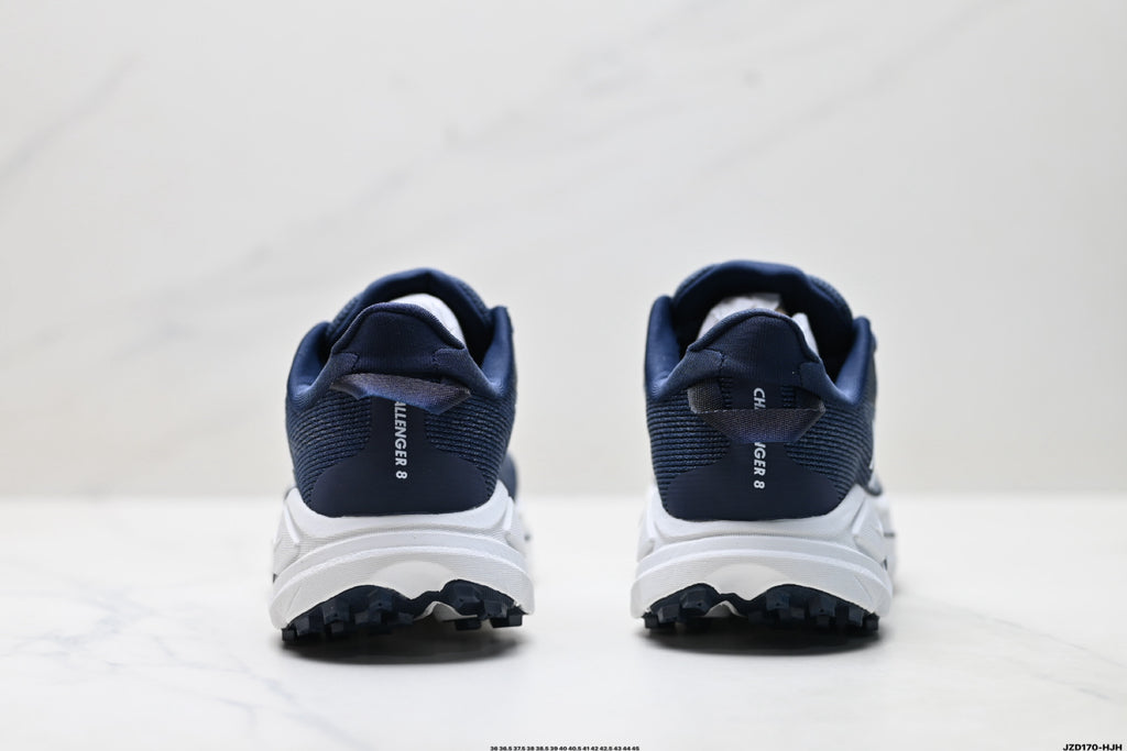 HOKA Challenger 8 Low-Top Running Shoe – MGRT 1168716-MGRT