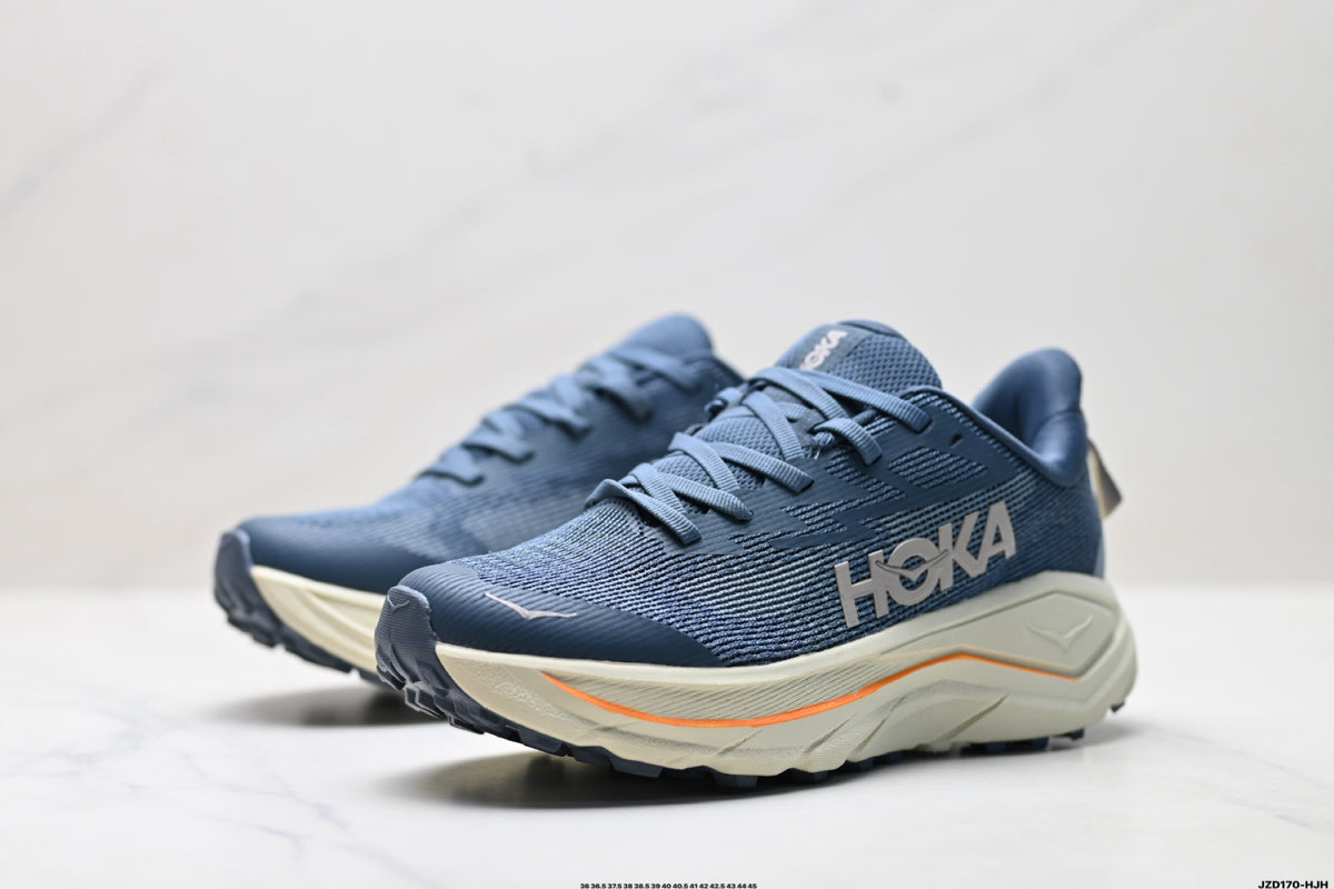 HOKA Challenger 8 Low-Top Running Shoe –1168716-FYP