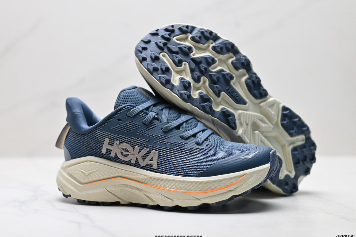 HOKA Challenger 8 Low-Top Running Shoe –1168716-FYP