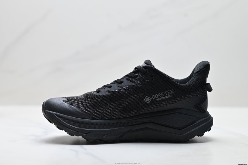 HOKA Challenger ATR 8 GTX Low-Top Running Shoe 1180811– BBNB