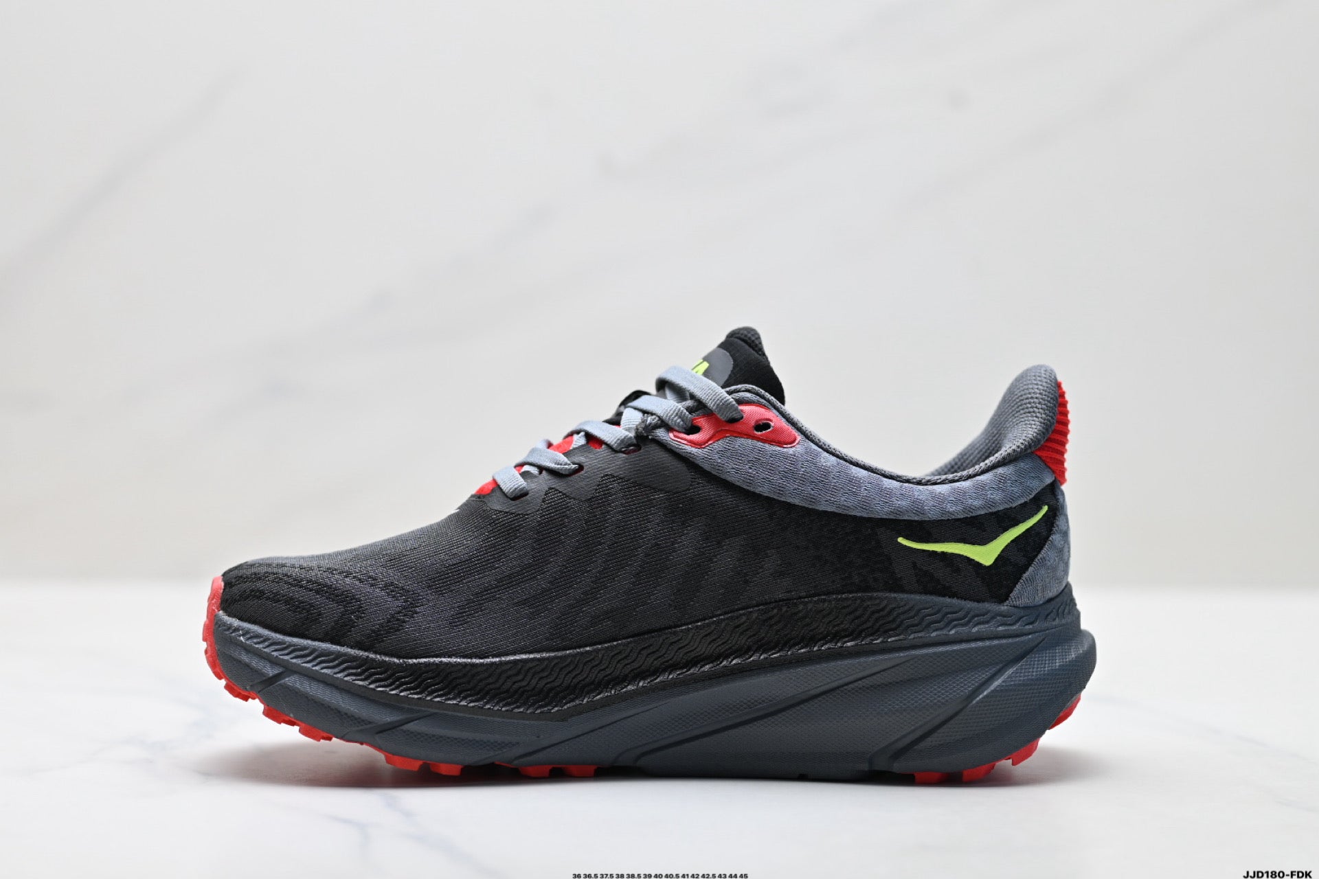 HOKA Challenger ATR 7 Low-Top Running Shoe 1134497– ONN