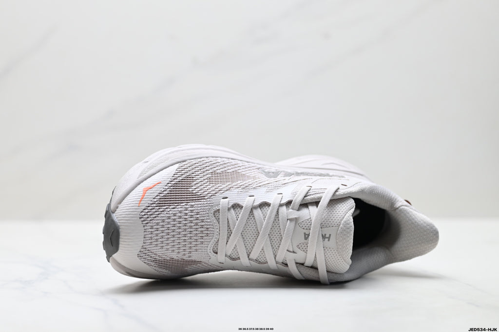 HOKA Challenger 8 Low-Top Running Shoe – 1168717-SPHL