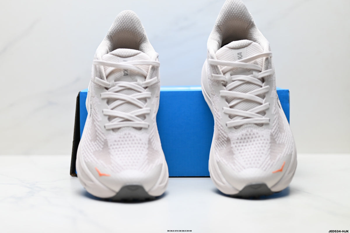 HOKA Challenger 8 Low-Top Running Shoe – 1168717-SPHL