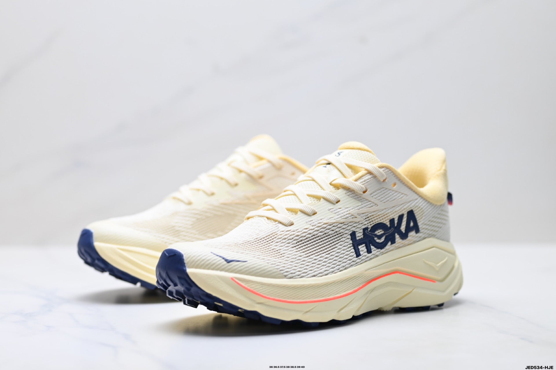HOKA Challenger 8 Low-Top Running Shoe 1168717– VWM