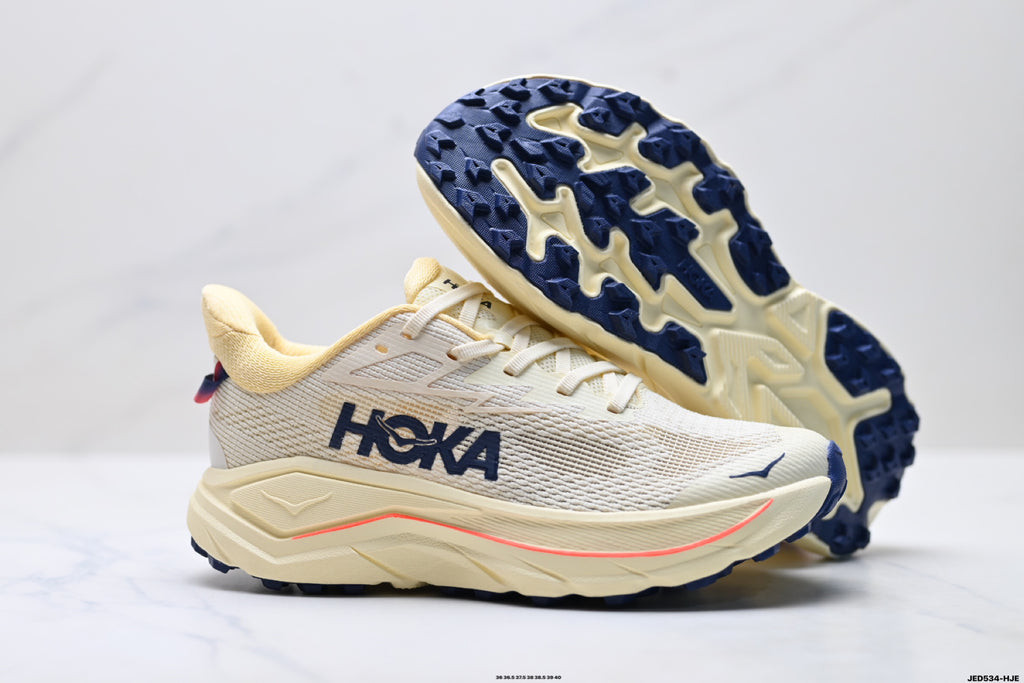 HOKA Challenger 8 Low-Top Running Shoe 1168717– VWM