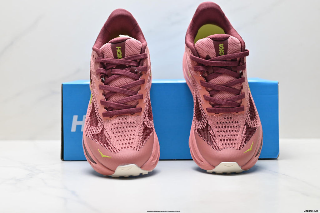 HOKA Challenger 8 Low-Top Running Shoe 1168716-MPLC