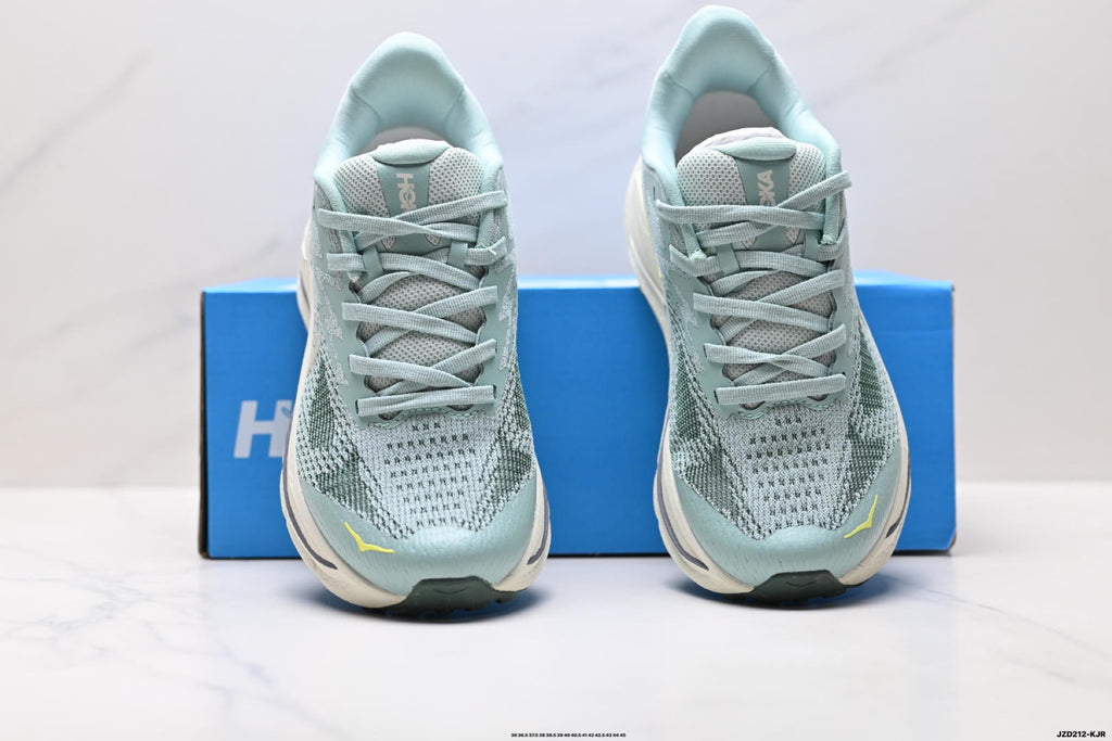 HOKA Challenger 8 Low-Top Running Shoe 1168718 –JDT