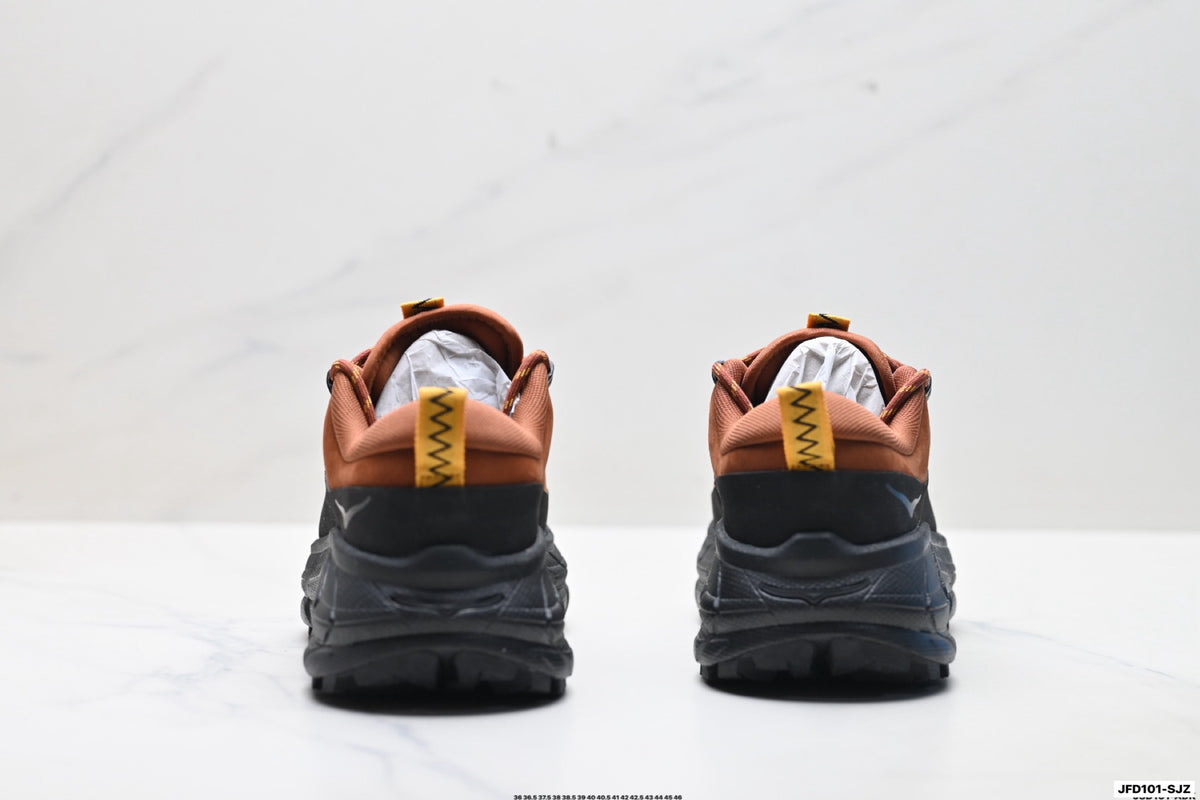 HOKA ONE ONE Tor Summit Low-Top Shoe 1147952– HBCK