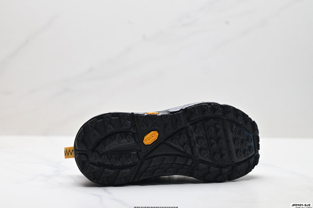 HOKA ONE ONE Tor Summit Low-Top Shoe 1147952– HBCK