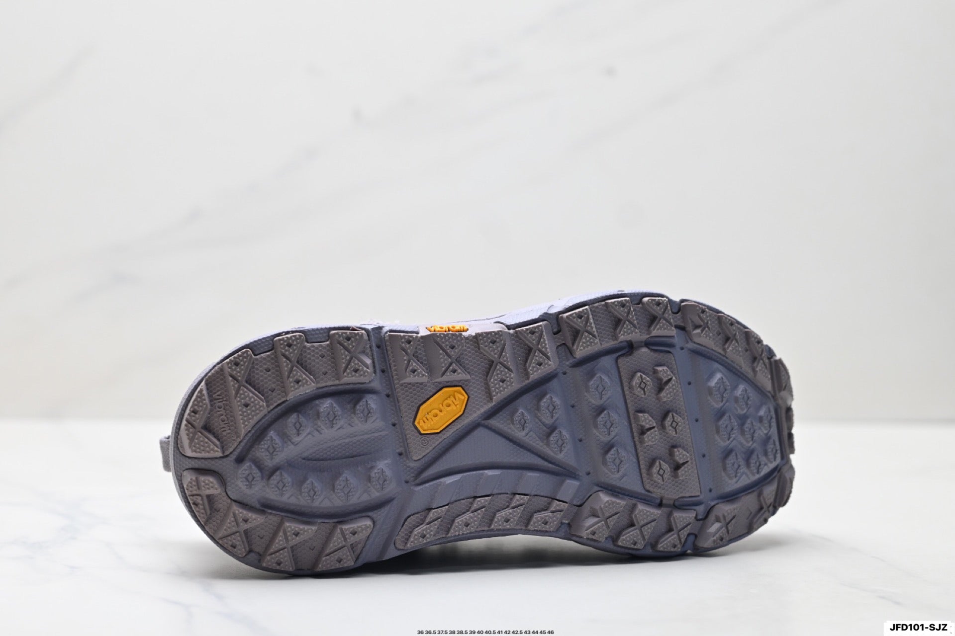 HOKA ONE ONE Tor Summit Low-Top Shoe1155394 – ARLS