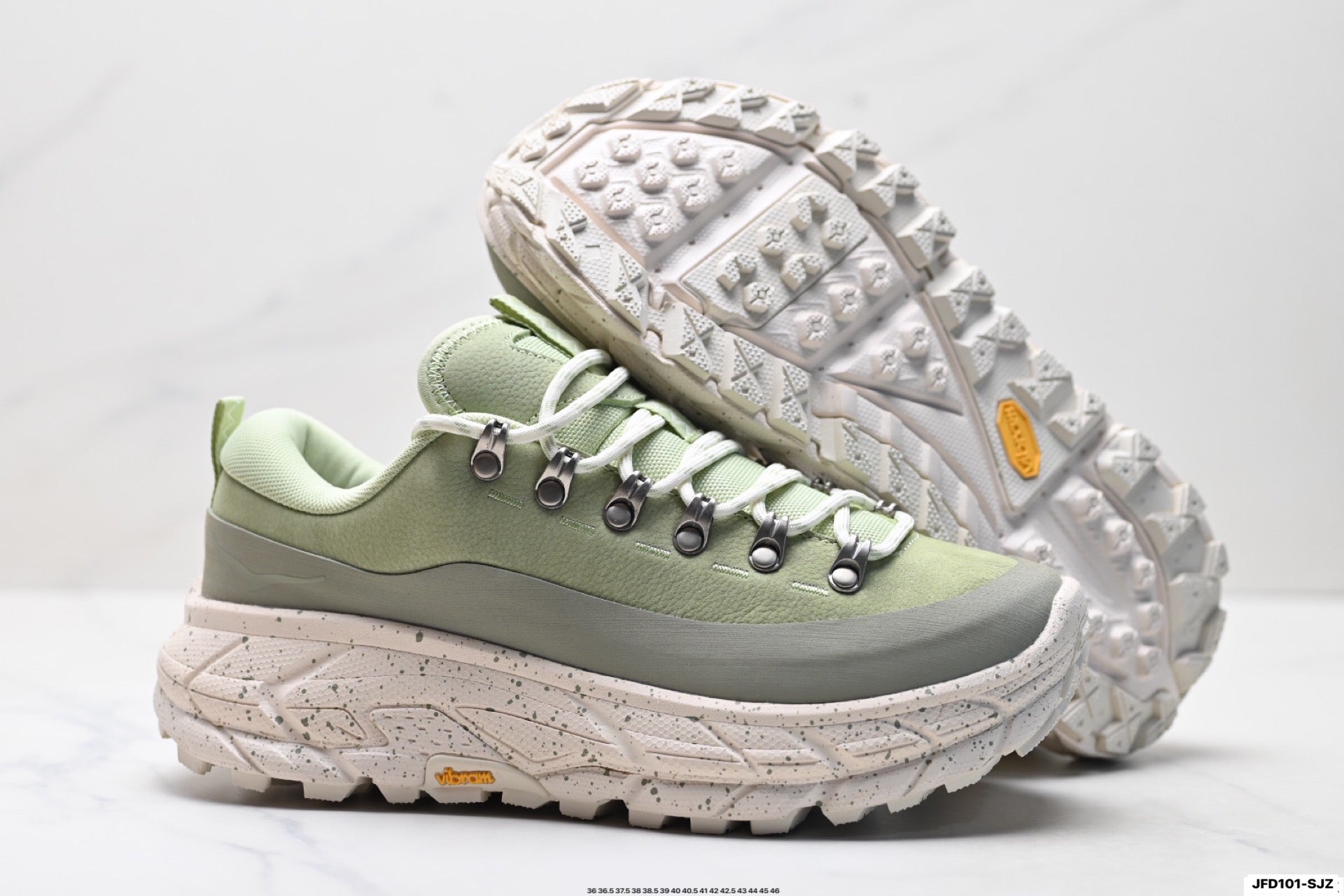 HOKA ONE ONE Tor Summit Low-Top Shoe 1147952–SGG