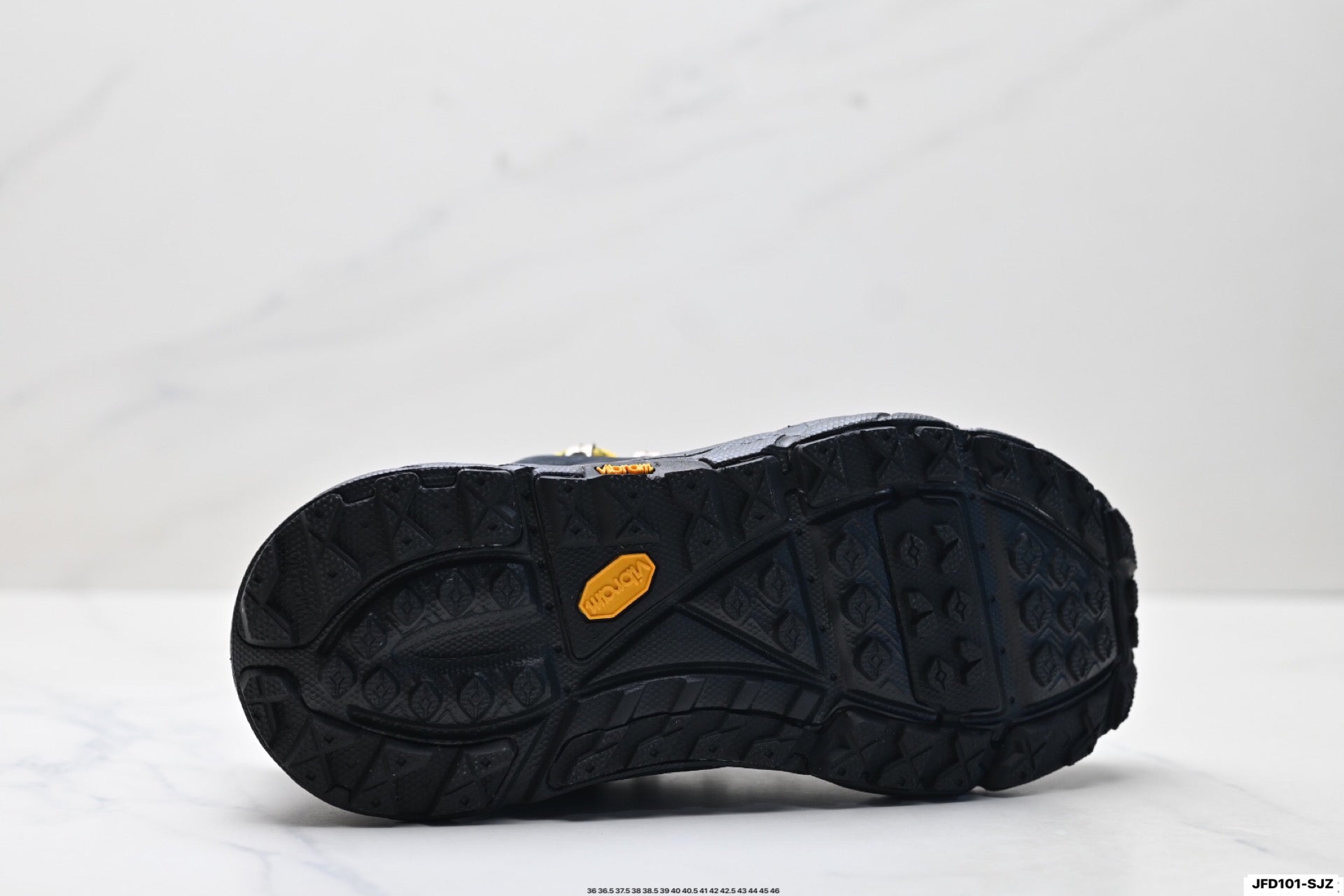 HOKA ONE ONE Tor Summit Low-Top Shoe 1147952 – BBLC